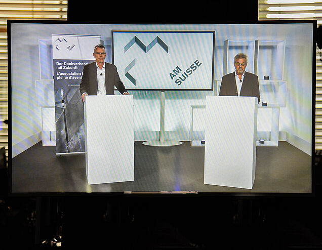 Peter Meier, président Central de l'AM Suisse (g.) et René Gujer, président de commission formation et économie.